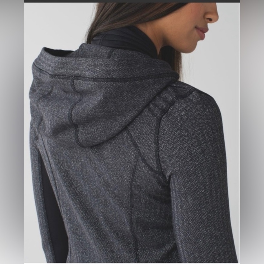 Lululemon Daily Practice jacket - Picture 3 of 6